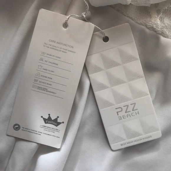 NEW PZZ Beach Floral Lace Halter Neck Dress Size Medium - Picture 10 of 10